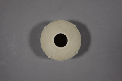 图片[2]-The white glaze of Ding kiln produces halberd and water-China Archive